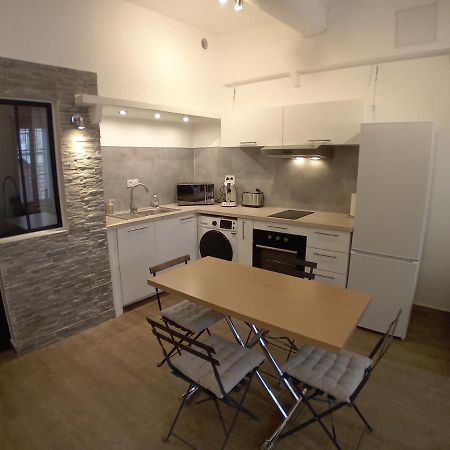 11 Rue Vauban Apartment อองทีบส์ ภายนอก รูปภาพ