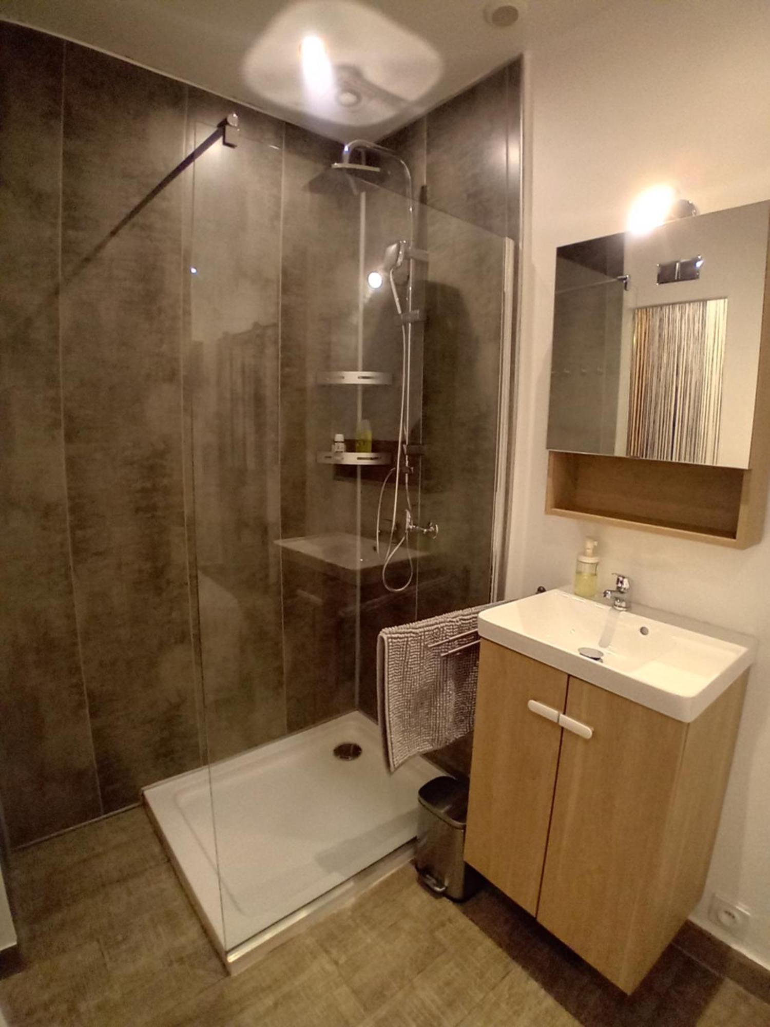 11 Rue Vauban Apartment อองทีบส์ ภายนอก รูปภาพ